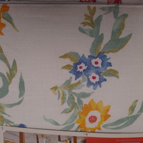 Table Runner Floral 14X72 New Yellow Tassels - Picture 7 of 7